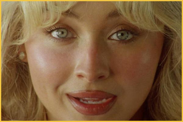 Manchild
Sabrina Carpenter img 0